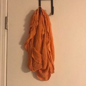 Infinity scarf